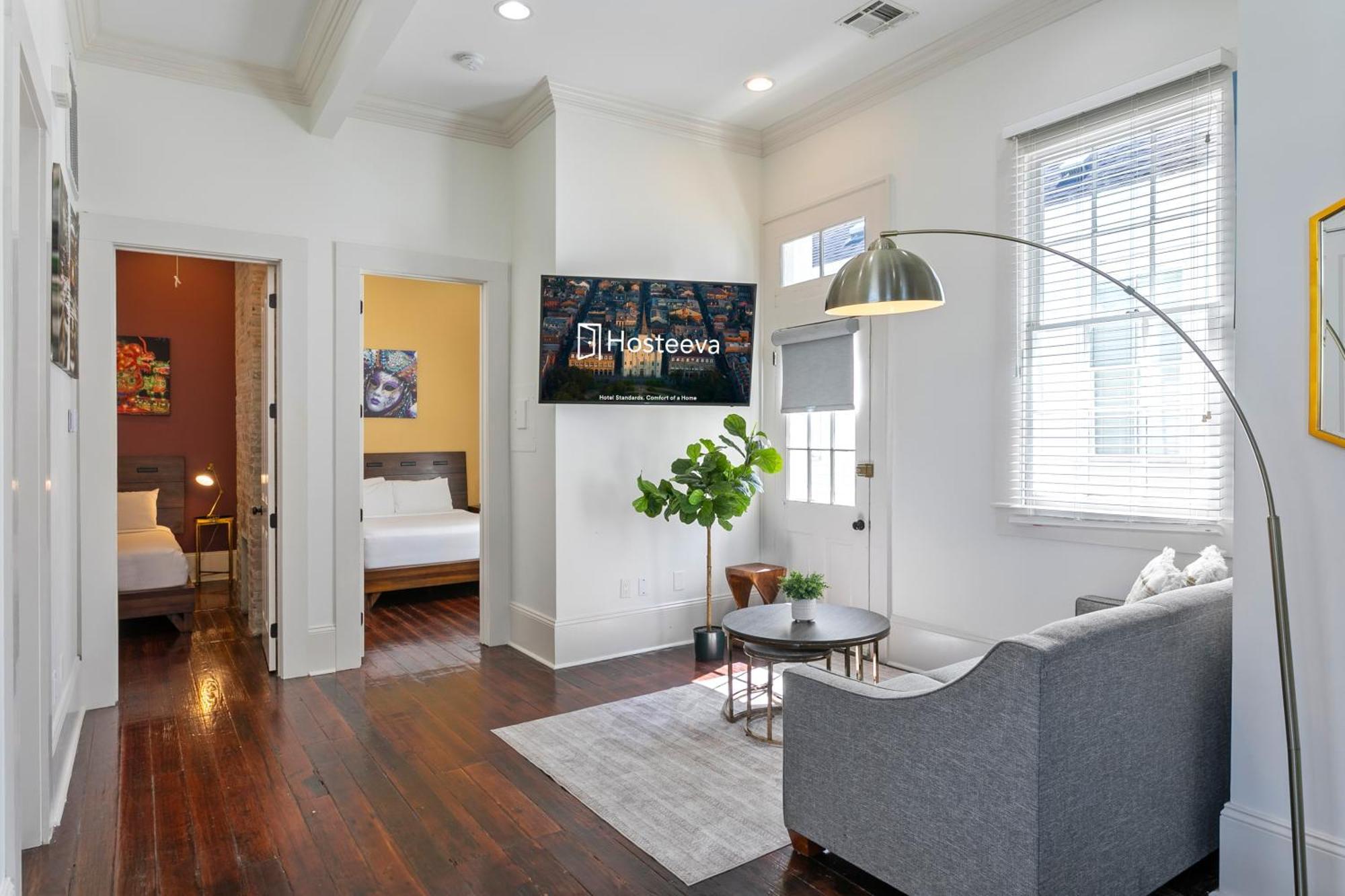 شقة Charming 2Br On Carondelet By Hosteeva نيو أورلينز المظهر الخارجي الصورة