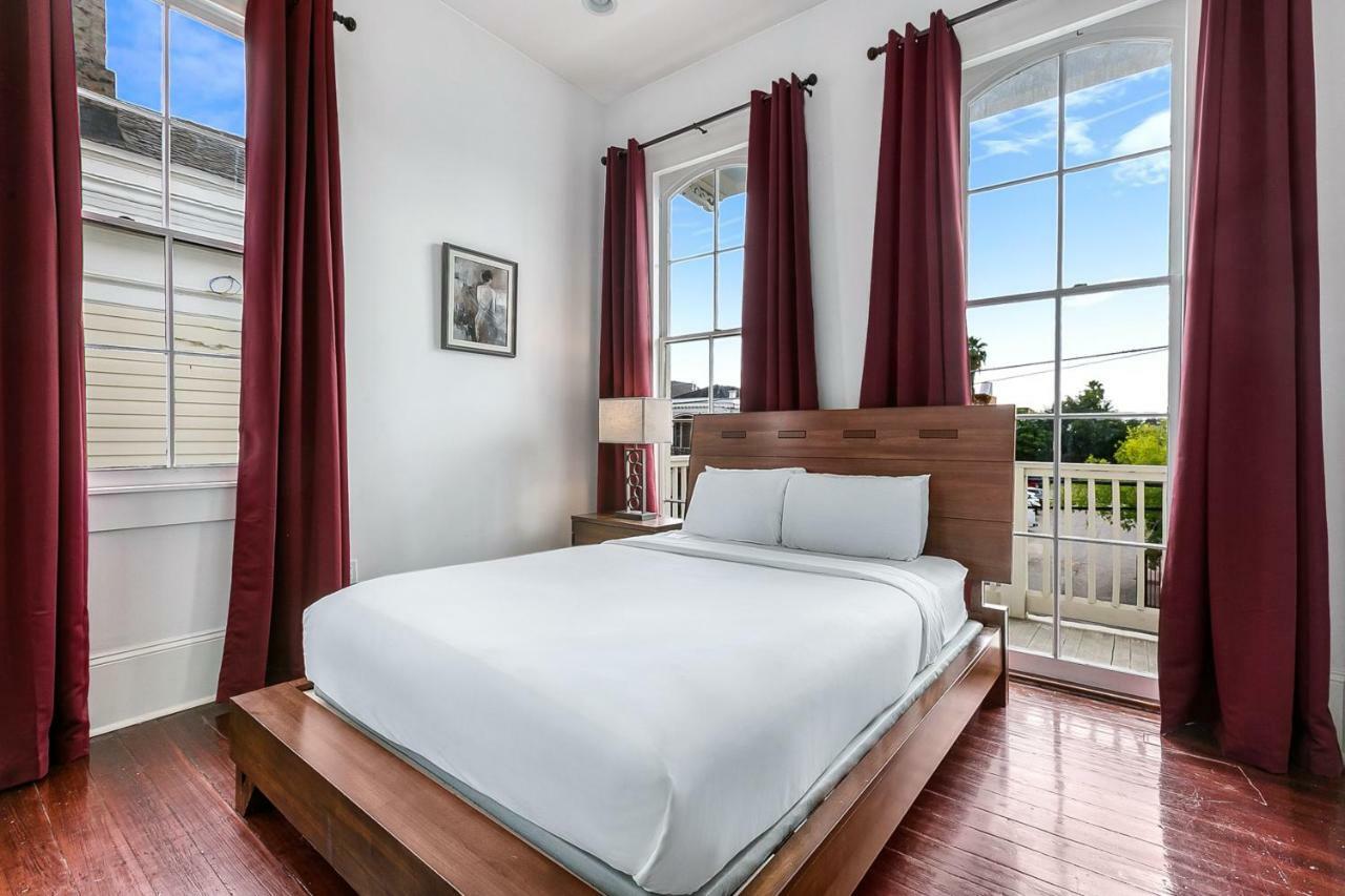 شقة Charming 2Br On Carondelet By Hosteeva نيو أورلينز المظهر الخارجي الصورة