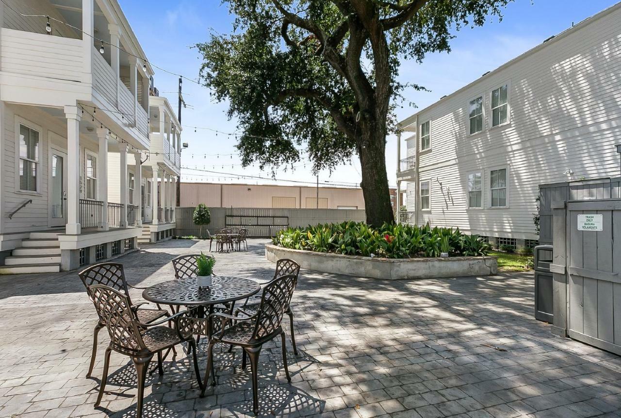 شقة Charming 2Br On Carondelet By Hosteeva نيو أورلينز المظهر الخارجي الصورة